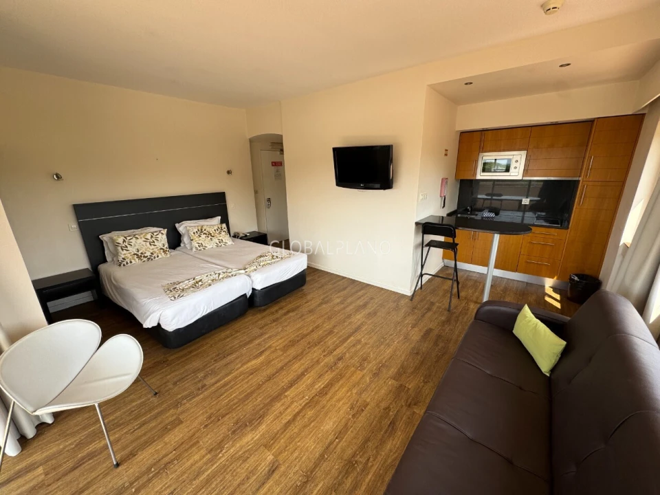 Apartamento T0 para Venda em Alvor Foto 2