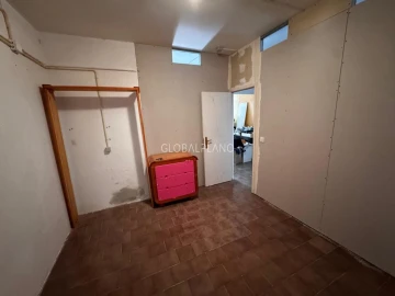 Armazém para Venda em Portimão