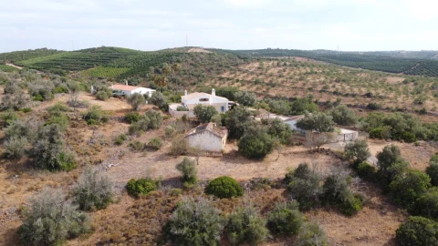 Moradia T4 para Venda em Silves
