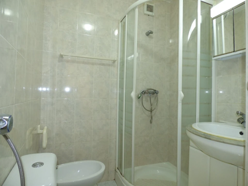 Moradia T4 para Venda em Mexilhoeira Grande Foto 29