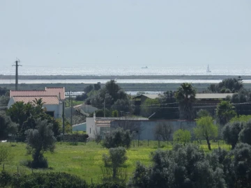 Moradia T4 para Venda em Mexilhoeira Grande
