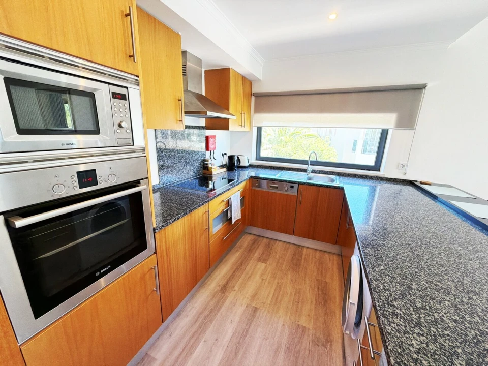 Apartamento T2 para Venda em Albufeira e Olhos de Água Foto 5