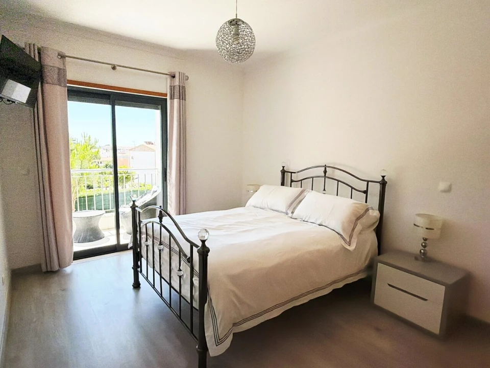 Apartamento T2 para Venda em Albufeira e Olhos de Água Foto 6