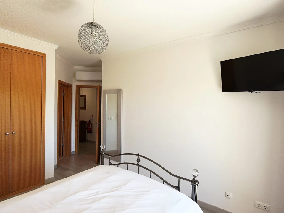 Apartamento T2 para Venda em Albufeira e Olhos de Água Foto 8