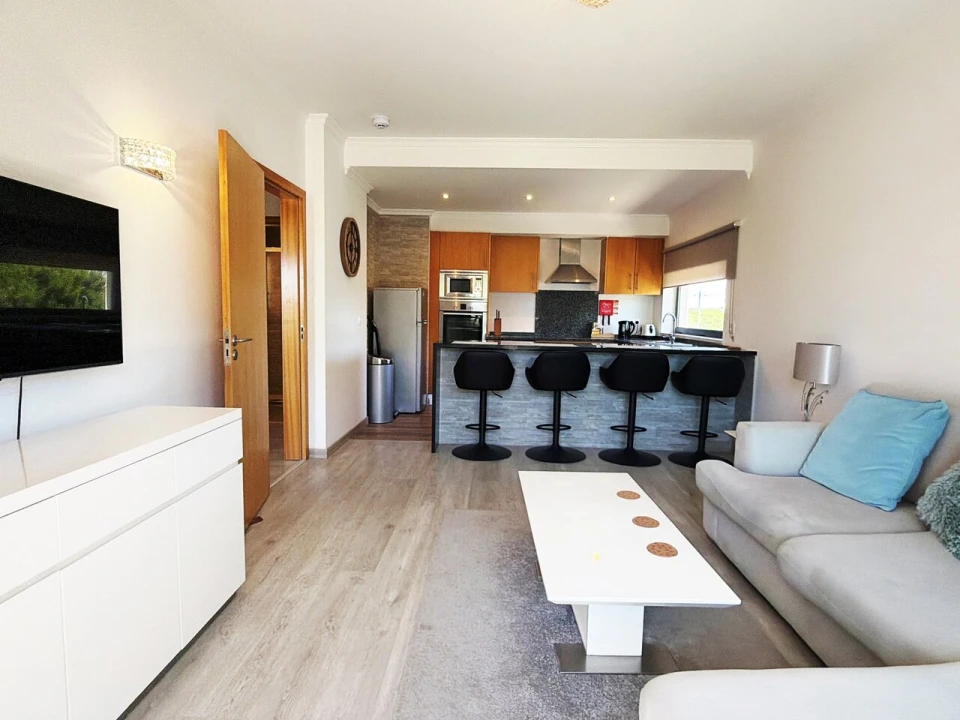 Apartamento T2 para Venda em Albufeira e Olhos de Água Foto 25