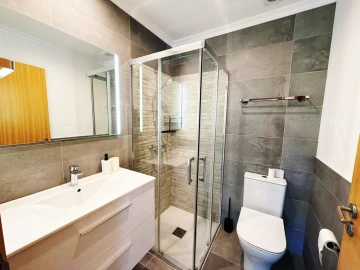 Apartamento T2 para Venda em Albufeira e Olhos de Água