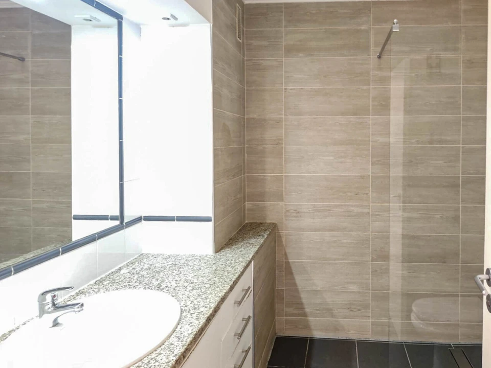 Apartamento T1 para Venda em Portimão Foto 10