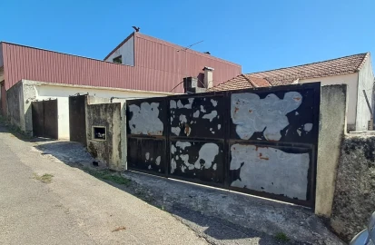 Moradia T3 para Venda em Escariz