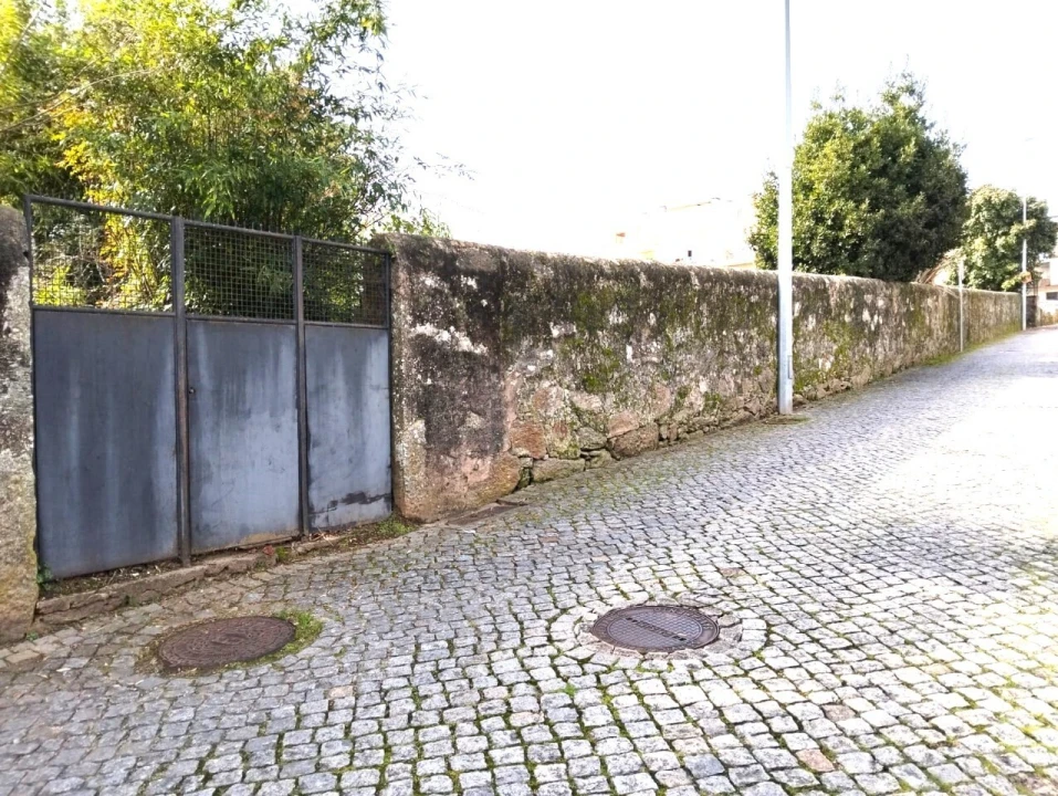 Terreno para Venda em São João da Madeira Foto 14