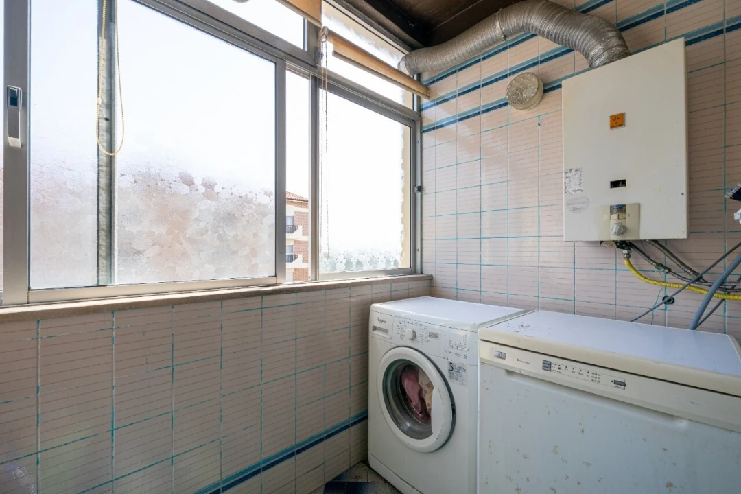 Apartamento T3 para Venda em Esgueira Foto 3