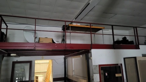 Armazém para Venda em Gonçalo