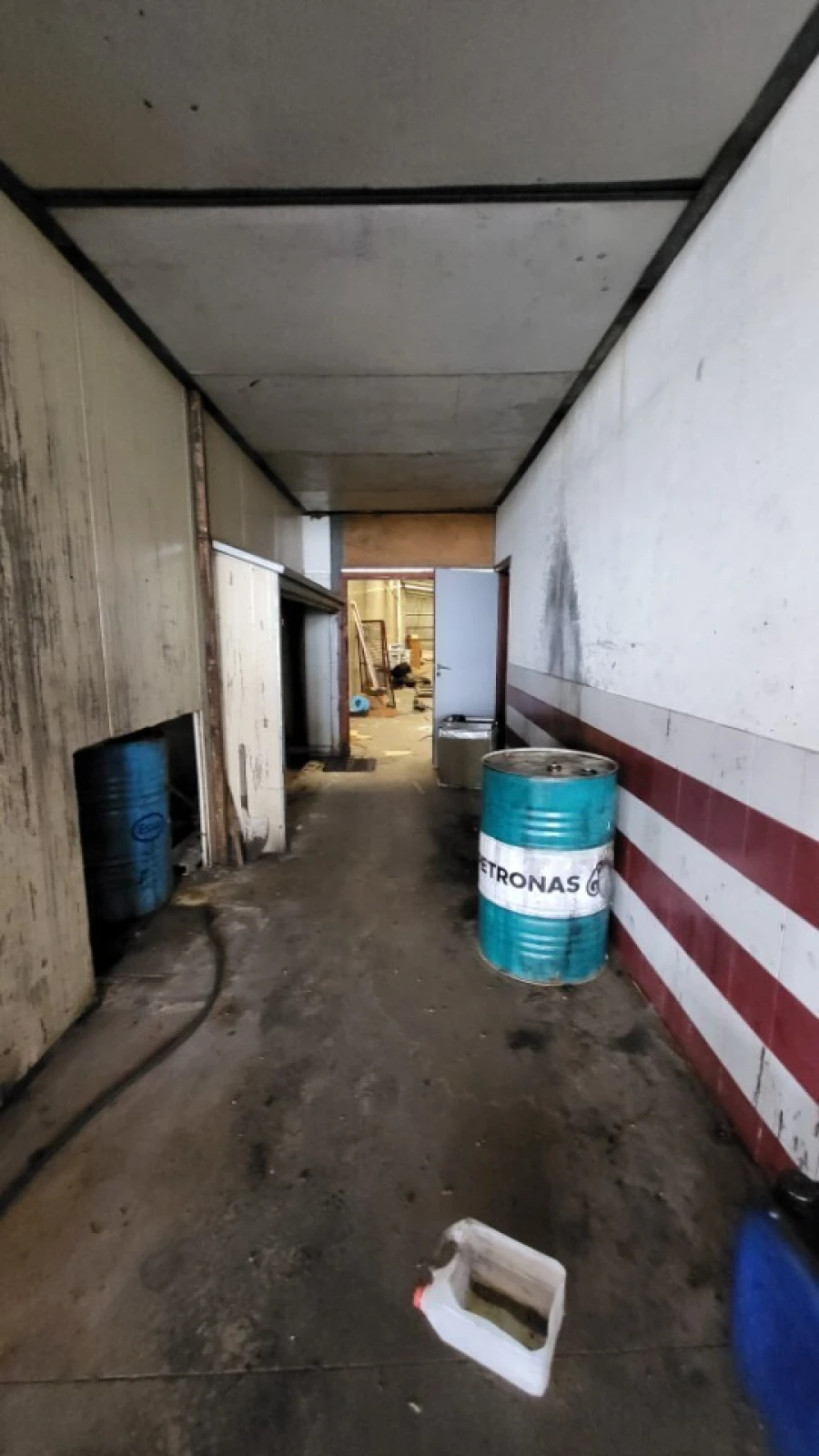 Armazém para Venda em Gonçalo Foto 10