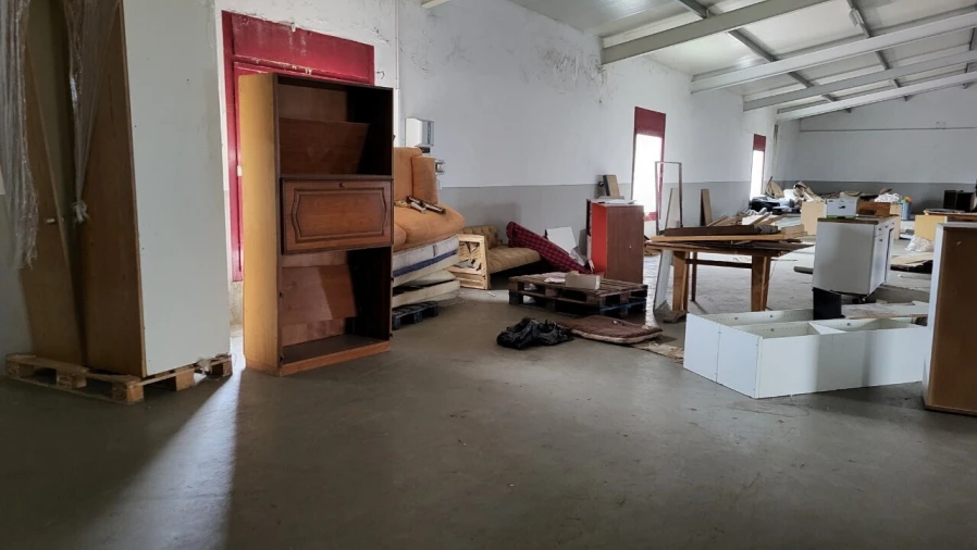 Armazém para Venda em Gonçalo Foto 15