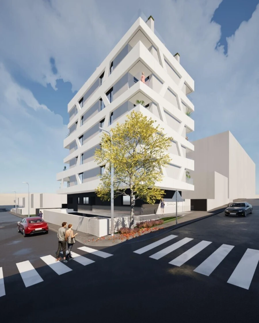 Prédio para Venda em São João da Madeira Foto 2