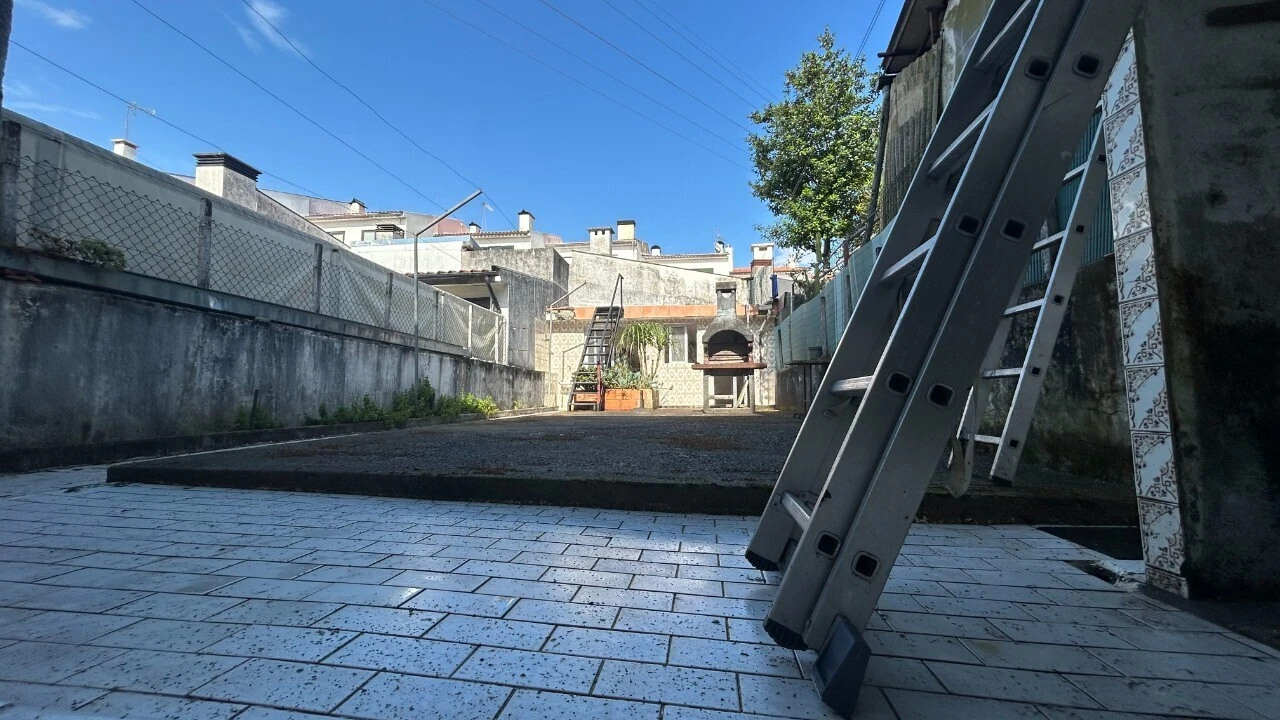 Moradia T3 para Venda em São João da Madeira Foto 24