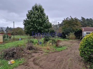 Terreno para Venda em Fiães