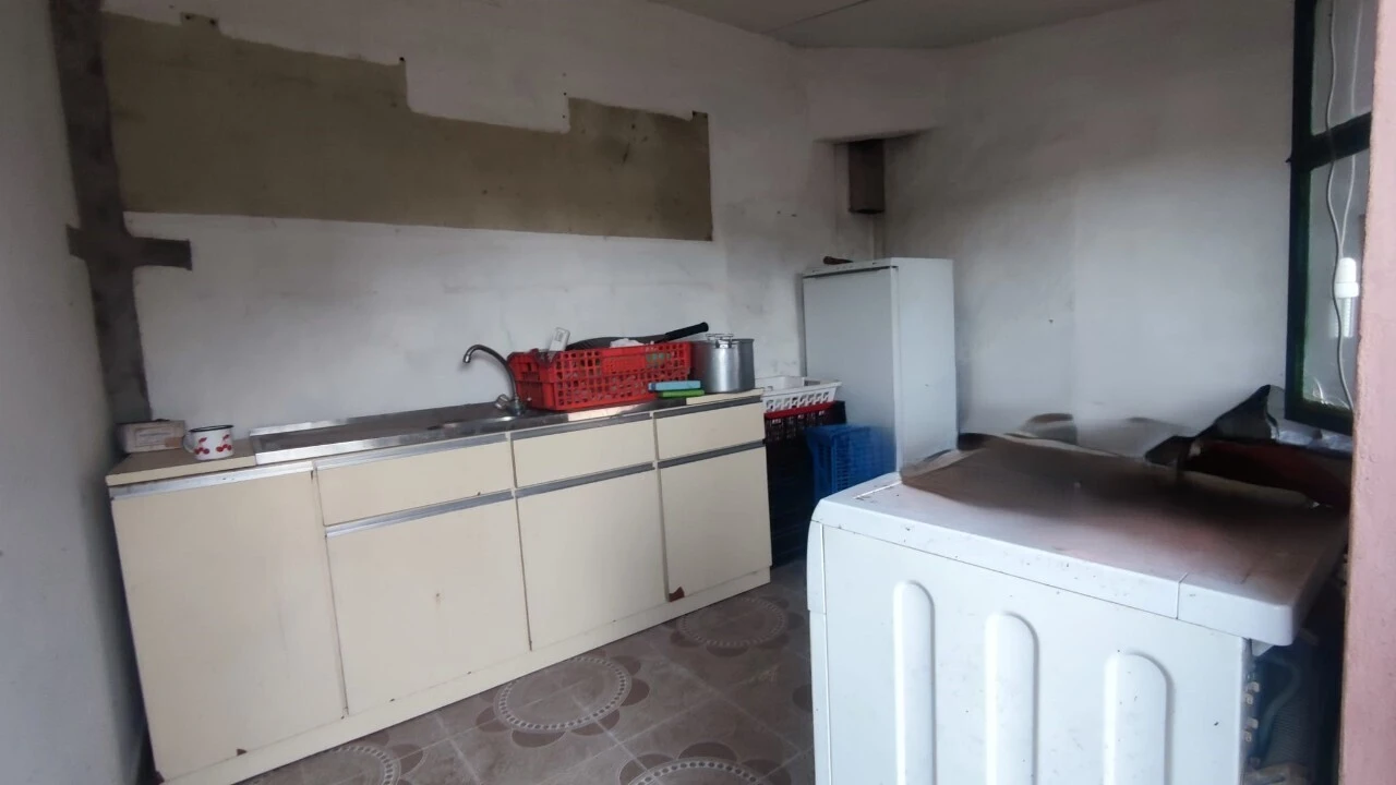 Moradia T3 para Venda em Macieira de Sarnes Foto 24