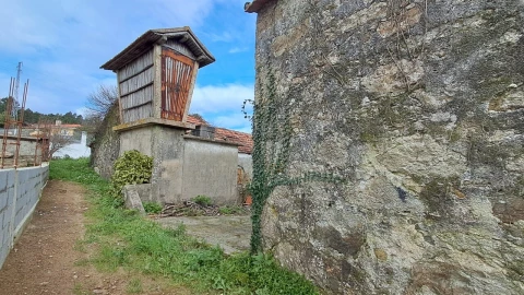 Moradia T2 para Venda em Macieira de Sarnes