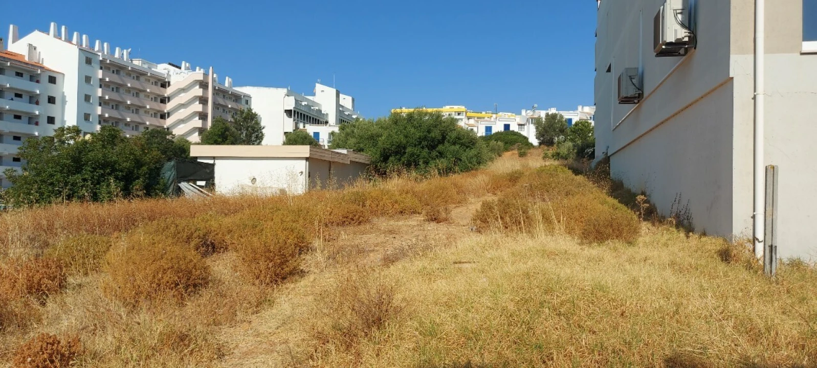 Terreno para Venda em Albufeira e Olhos de Água Foto 6