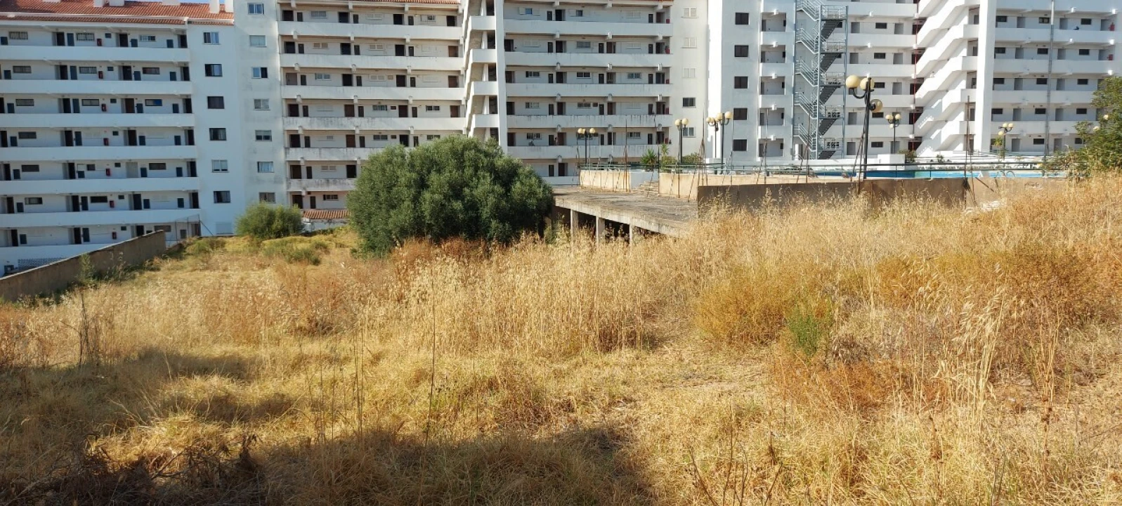 Terreno para Venda em Albufeira e Olhos de Água Foto 8