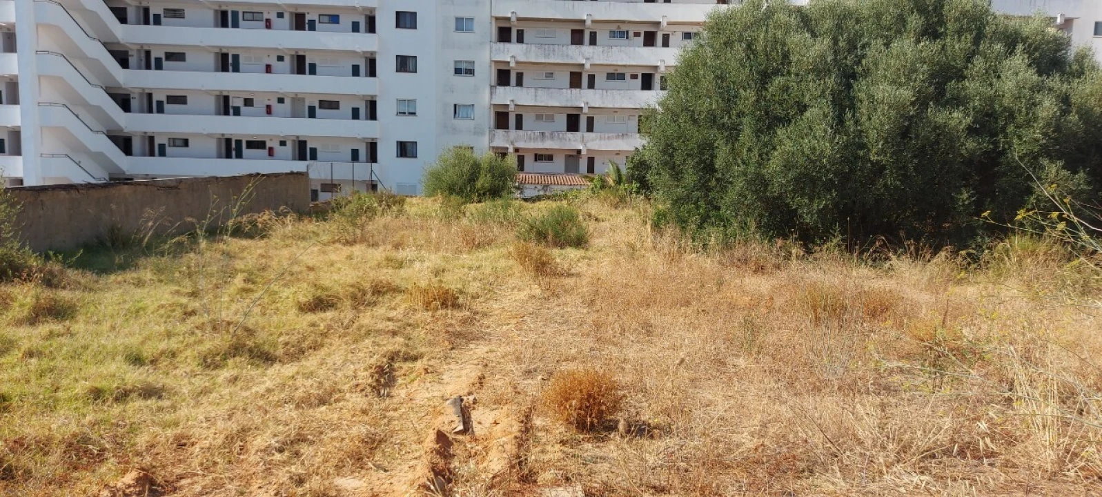 Terreno para Venda em Albufeira e Olhos de Água Foto 9