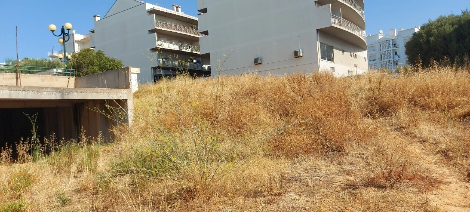 Terreno para Venda em Albufeira e Olhos de Água Foto 12
