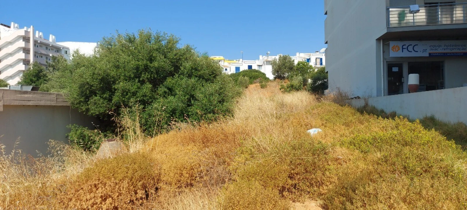 Terreno para Venda em Albufeira e Olhos de Água Foto 16