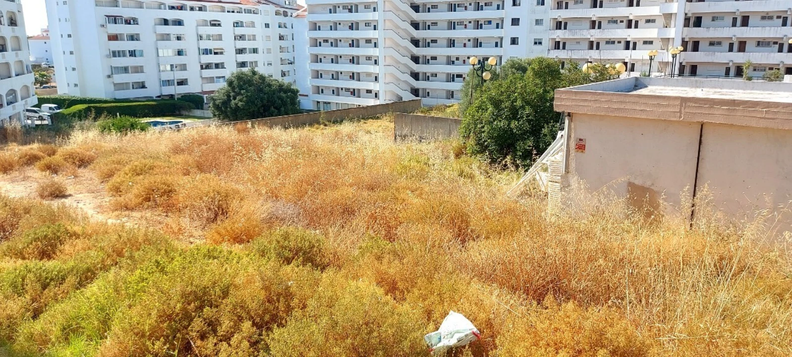 Terreno para Venda em Albufeira e Olhos de Água Foto 21