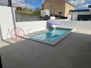 Moradia T3 para Venda em Fernao Ferro