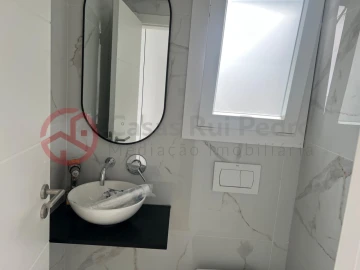 Moradia T3 para Venda em Fernao Ferro