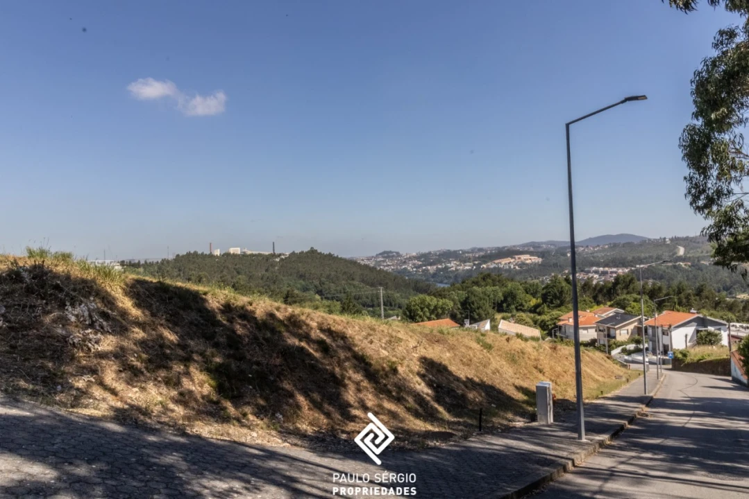 Terreno para Venda em Sandim, Olival, Lever e Crestuma Foto 17