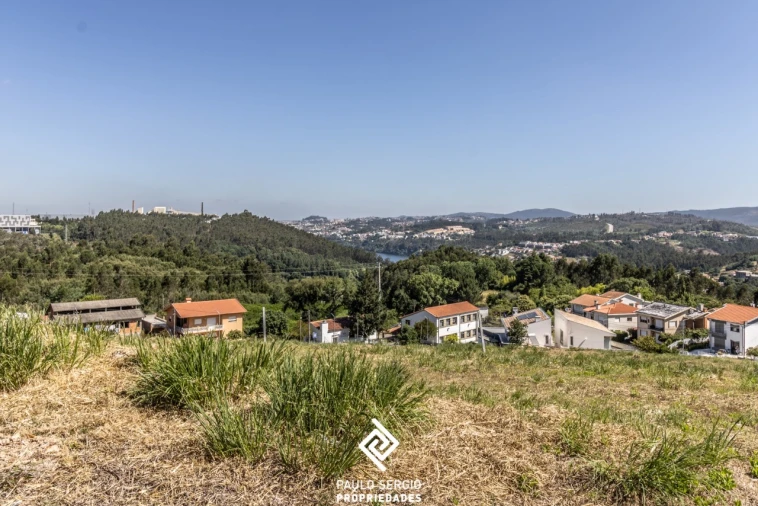 Terreno para Venda em Sandim, Olival, Lever e Crestuma Foto 12