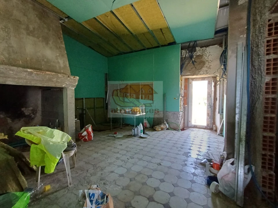 Quinta T3 para Venda em Abela Foto 6
