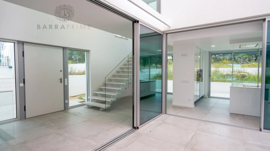 Moradia T3 para Venda em Almancil Foto 2