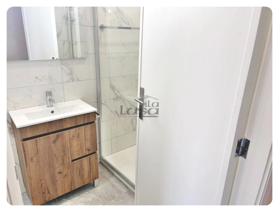 Apartamento T1 para Arrendamento em Gondomar (São Cosme), Valbom e Jovim Foto 10