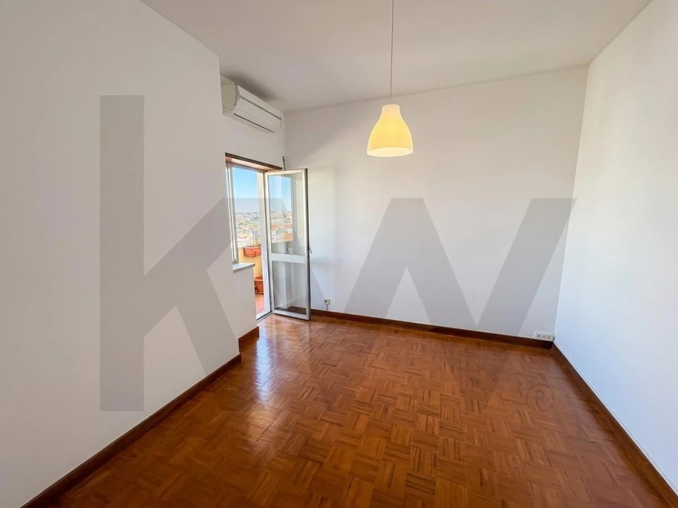 Apartamento T3 para Venda em Lumiar Foto 12