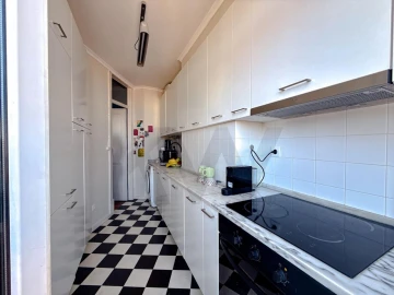 Apartamento T2 para Venda em Misericórdia