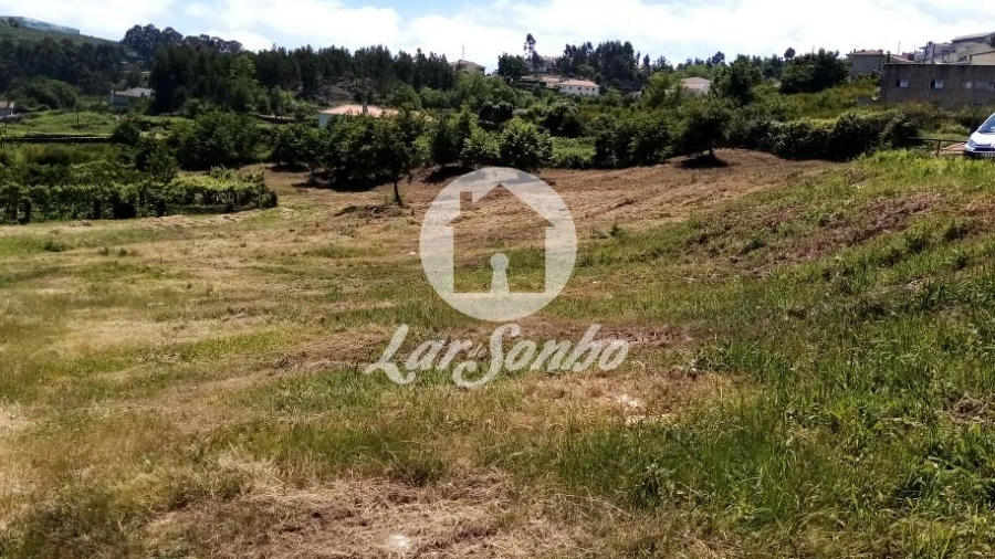 Terreno Misto para Venda em Aveleda