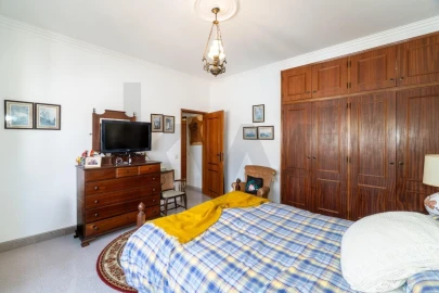 Moradia T5 para Venda em Loule (São Clemente)