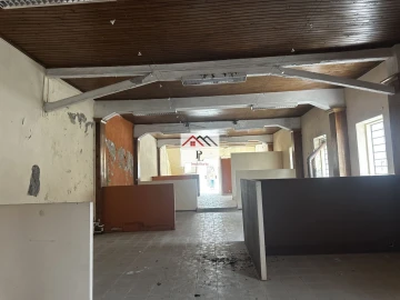 Loja para Venda em Ovoa e Vimieiro
