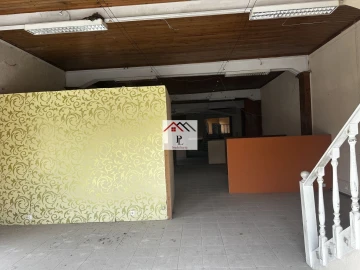 Loja para Venda em Ovoa e Vimieiro