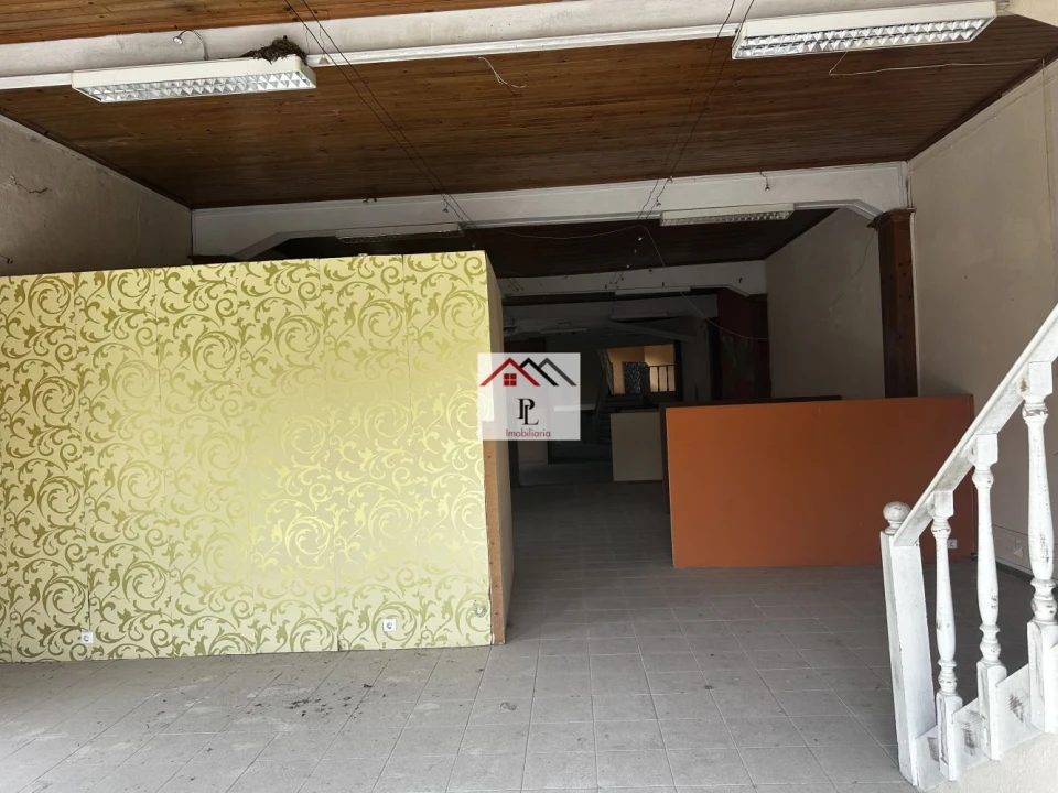 Loja para Venda em Ovoa e Vimieiro Foto 3