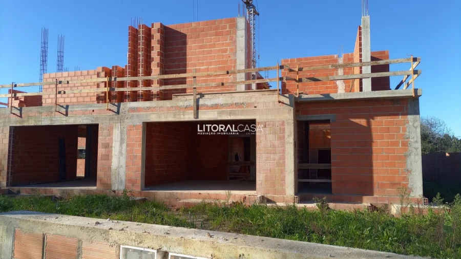 Moradia T3 para Venda em Santa Joana