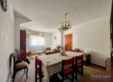 Moradia T2 para Venda em Vale de Prazeres e Mata da Rainha
