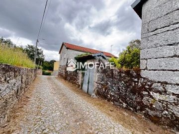 Moradia T3 para Venda em Estorãos