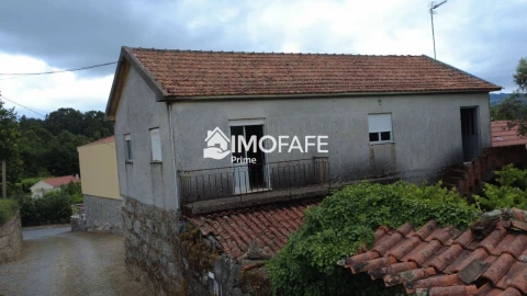 Moradia T3 para Venda em Estorãos
