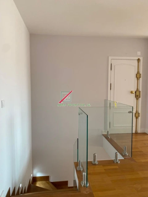 Apartamento T4 para Venda em Cascais e Estoril