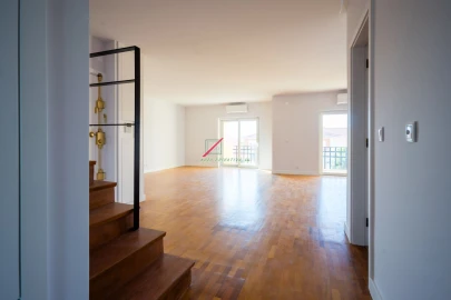 Apartamento T4 para Venda em Cascais e Estoril