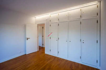 Apartamento T4 para Venda em Cascais e Estoril
