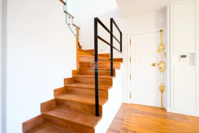 Apartamento T4 para Venda em Cascais e Estoril